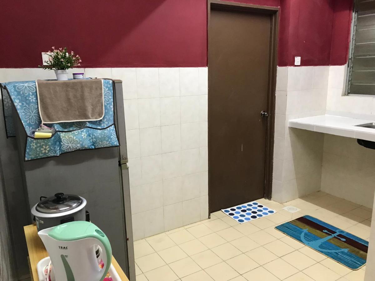 Homestay Puri Bandar Kuala Terengganu Esterno foto